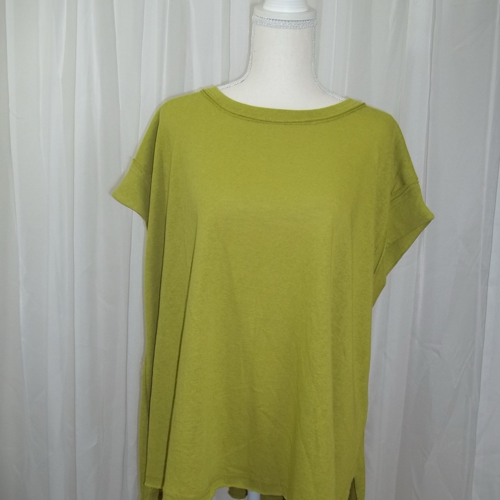 Casual Olive Green Top
